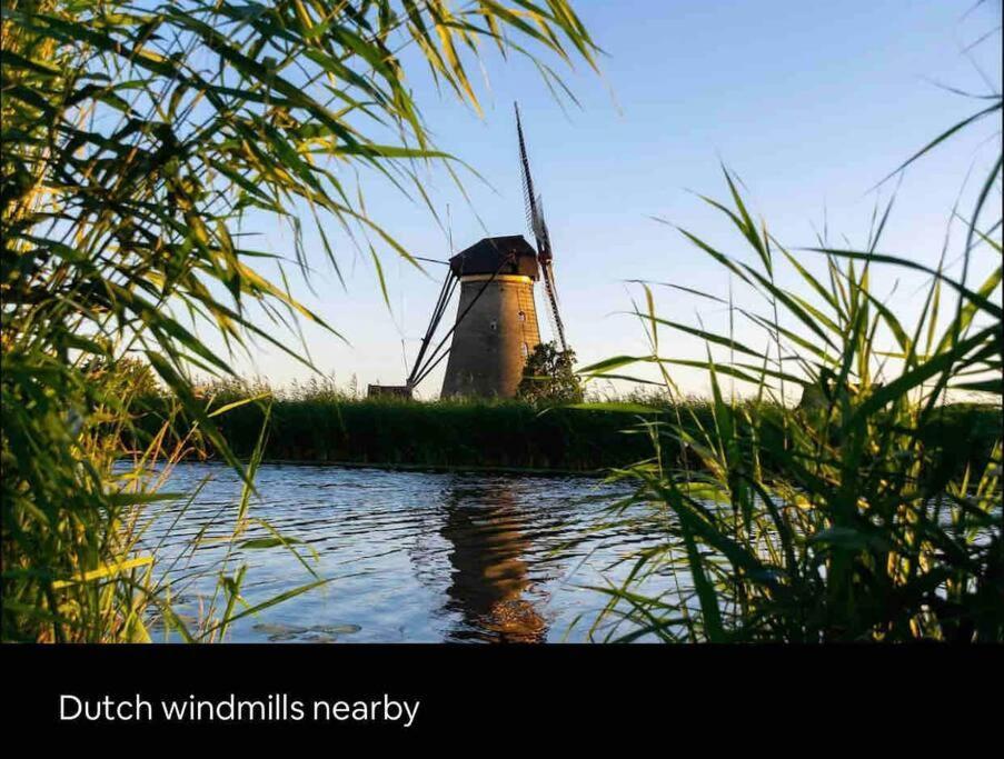 Family House With Garden & Jacuzzi & Sauna Near Amsterdam Vijfhuizen エクステリア 写真