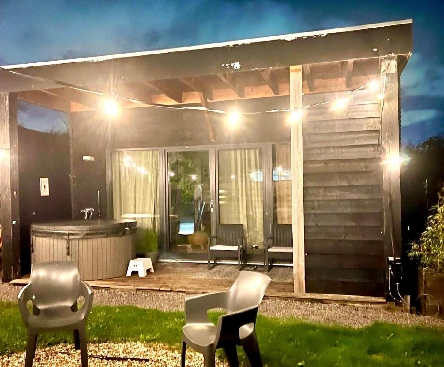 Family House With Garden & Jacuzzi & Sauna Near Amsterdam Vijfhuizen エクステリア 写真